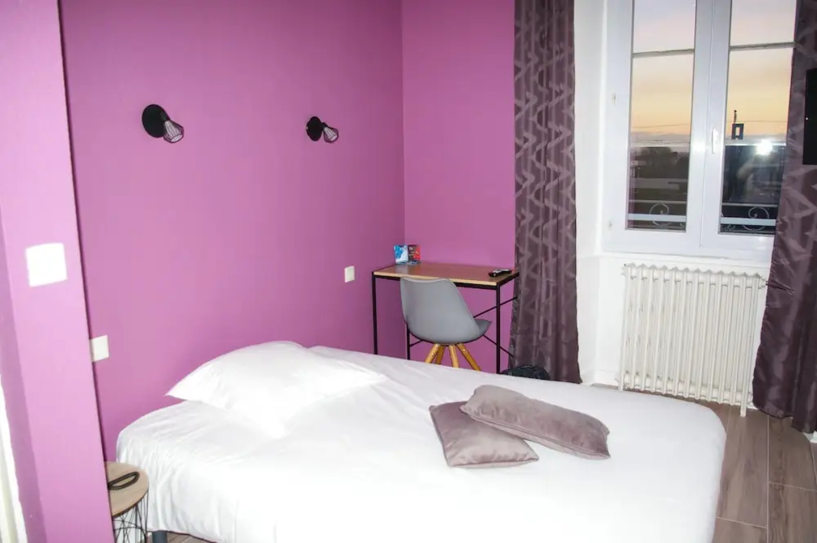 Queen Serenity Hotel