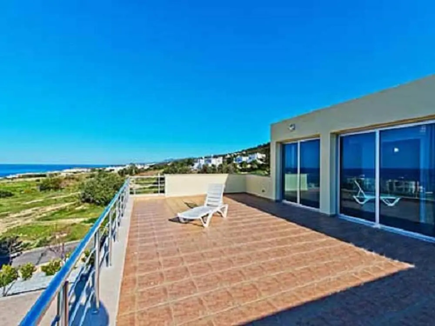 Sunny Villa, a Perfect Spacious Villa With Private Pool, Wifi & Ac in all Rooms