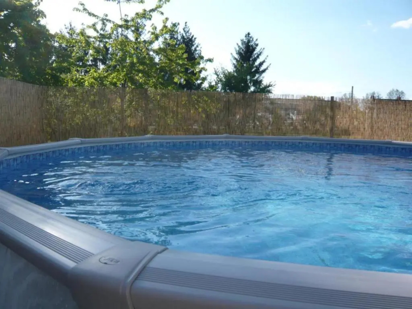 Gîte Saint-Pourçain-sur-Sioule, 5 pièces, 9 personnes - FR-1-489-60