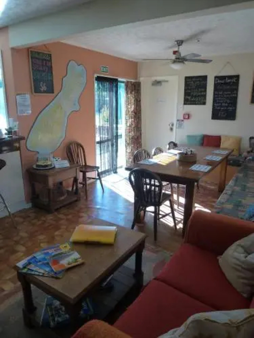 The Lazy Cow Backpackers