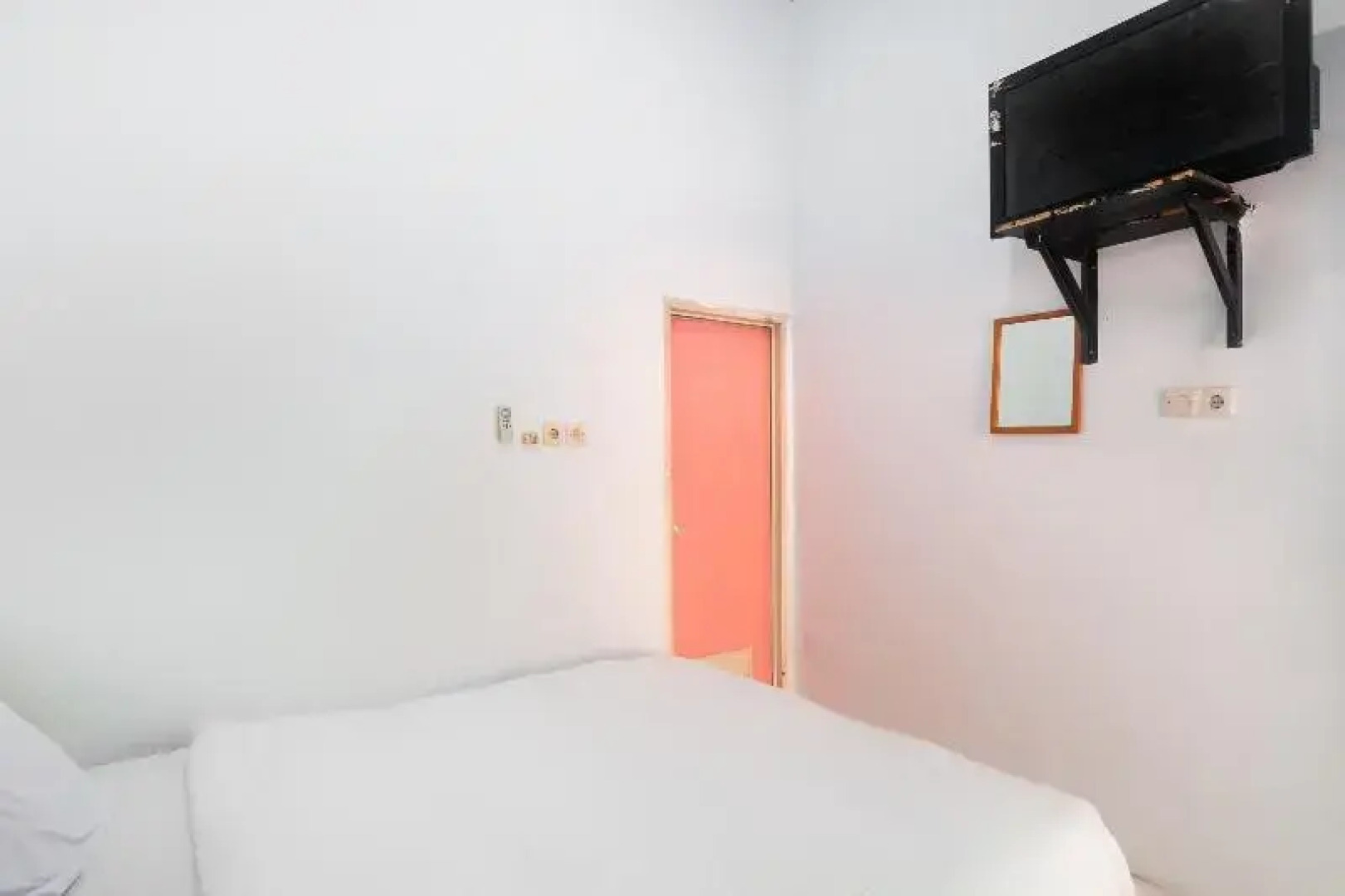 SPOT ON 2501 Rendy Putra Malingping