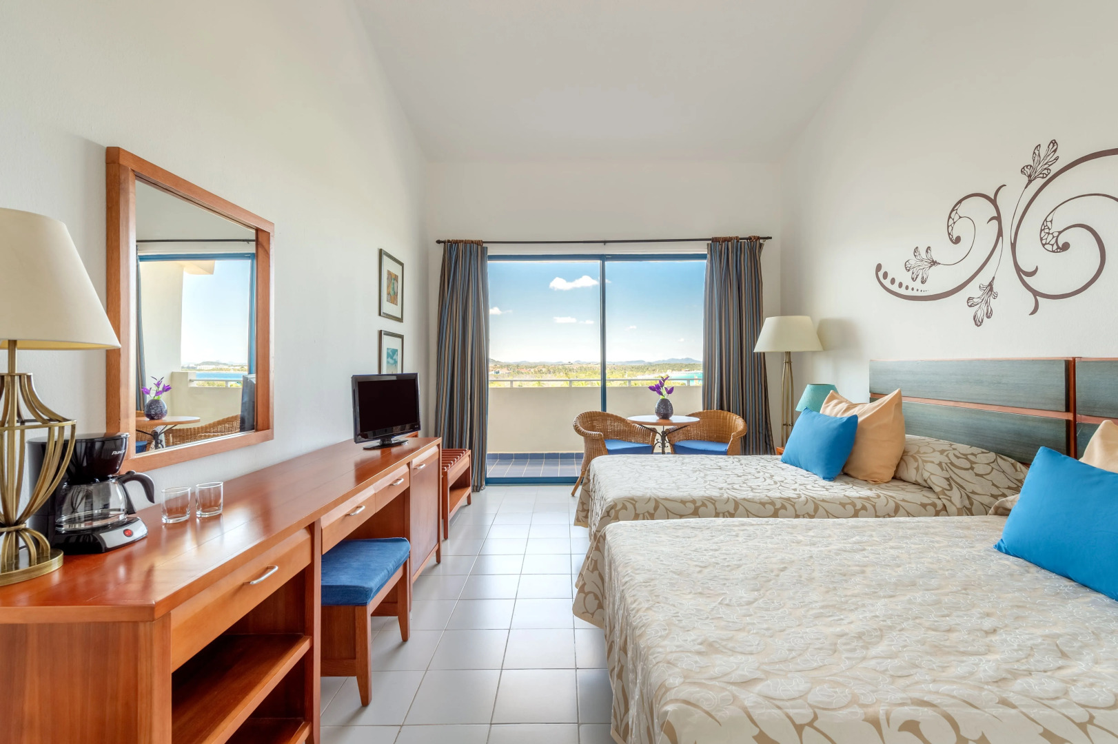 Aston Costa Verde Beach Resort