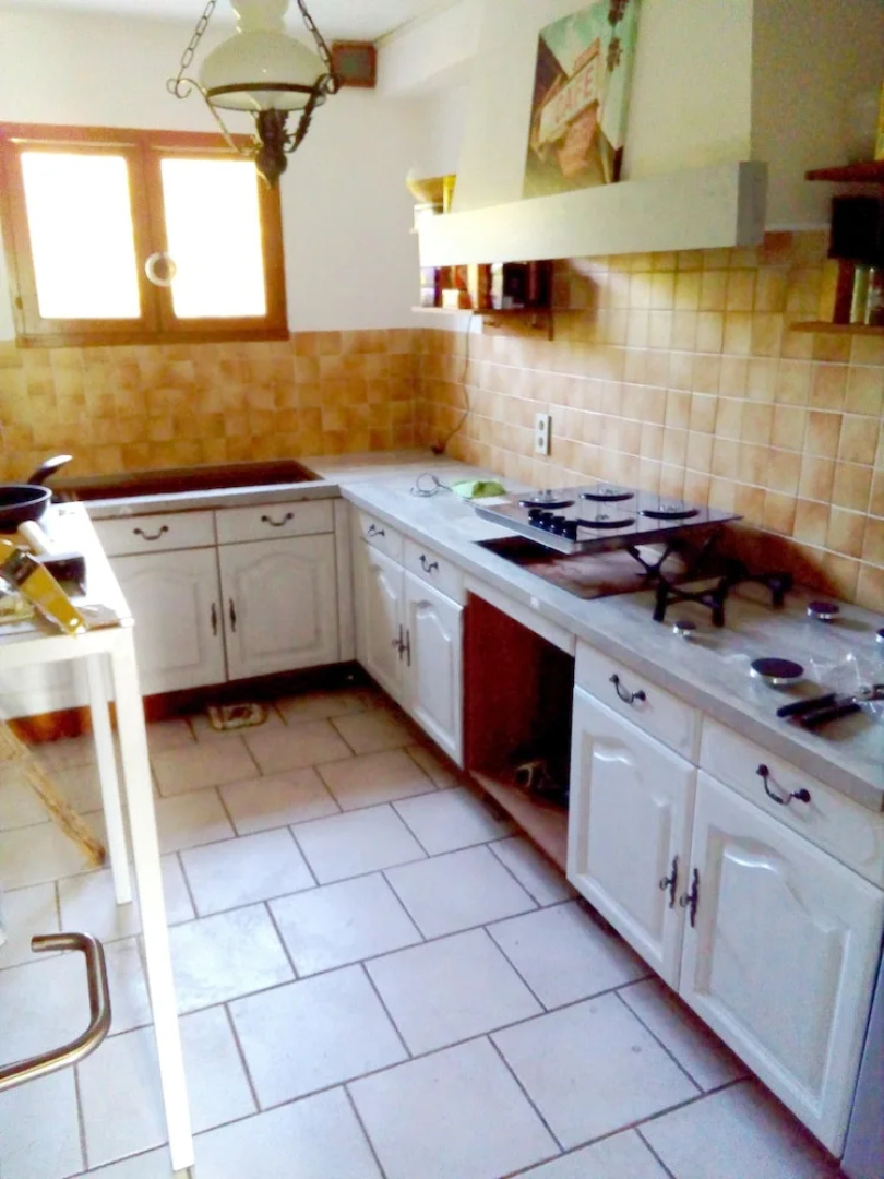 House With 2 Bedrooms in St Julien les Rosiers, With Enclosed Garden a