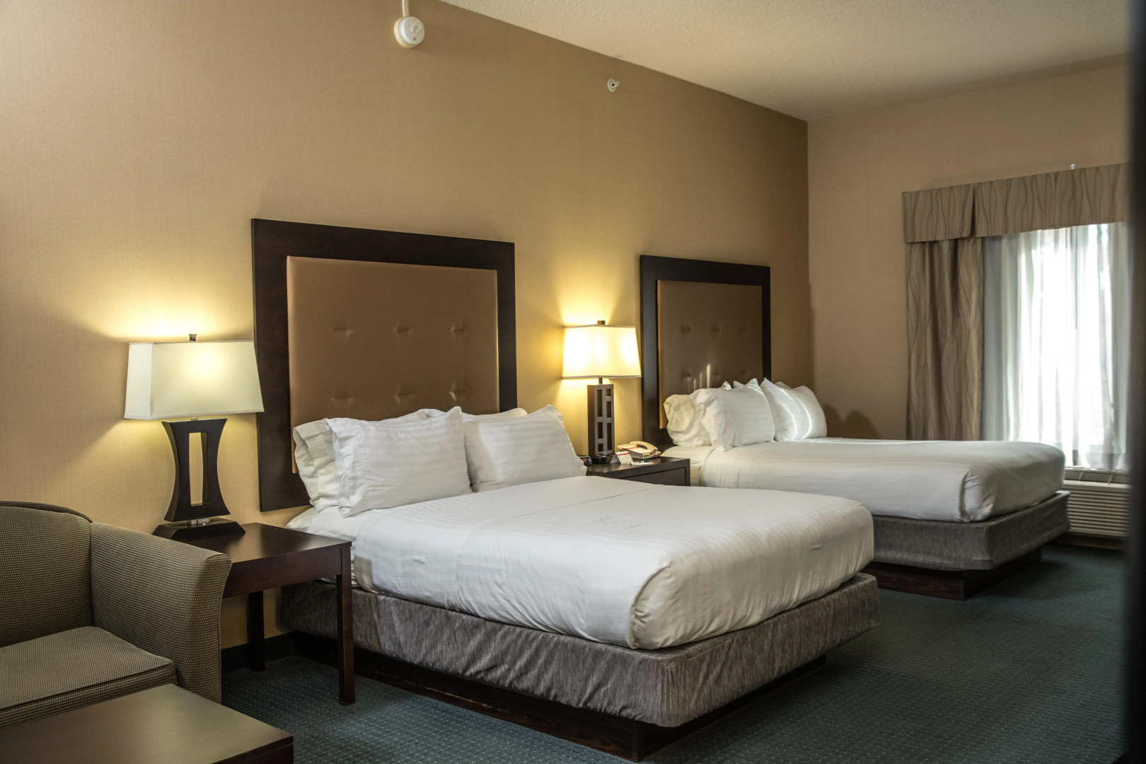 Holiday Inn Express Hotel & Suites Detroit-Novi by IHG