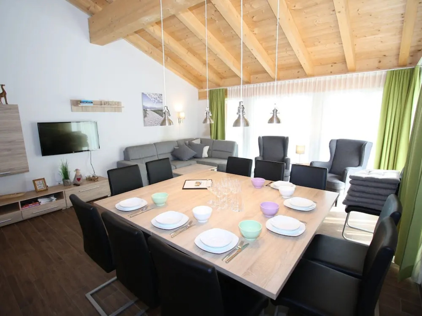 Modern Apartment In Salzburg With Balcony