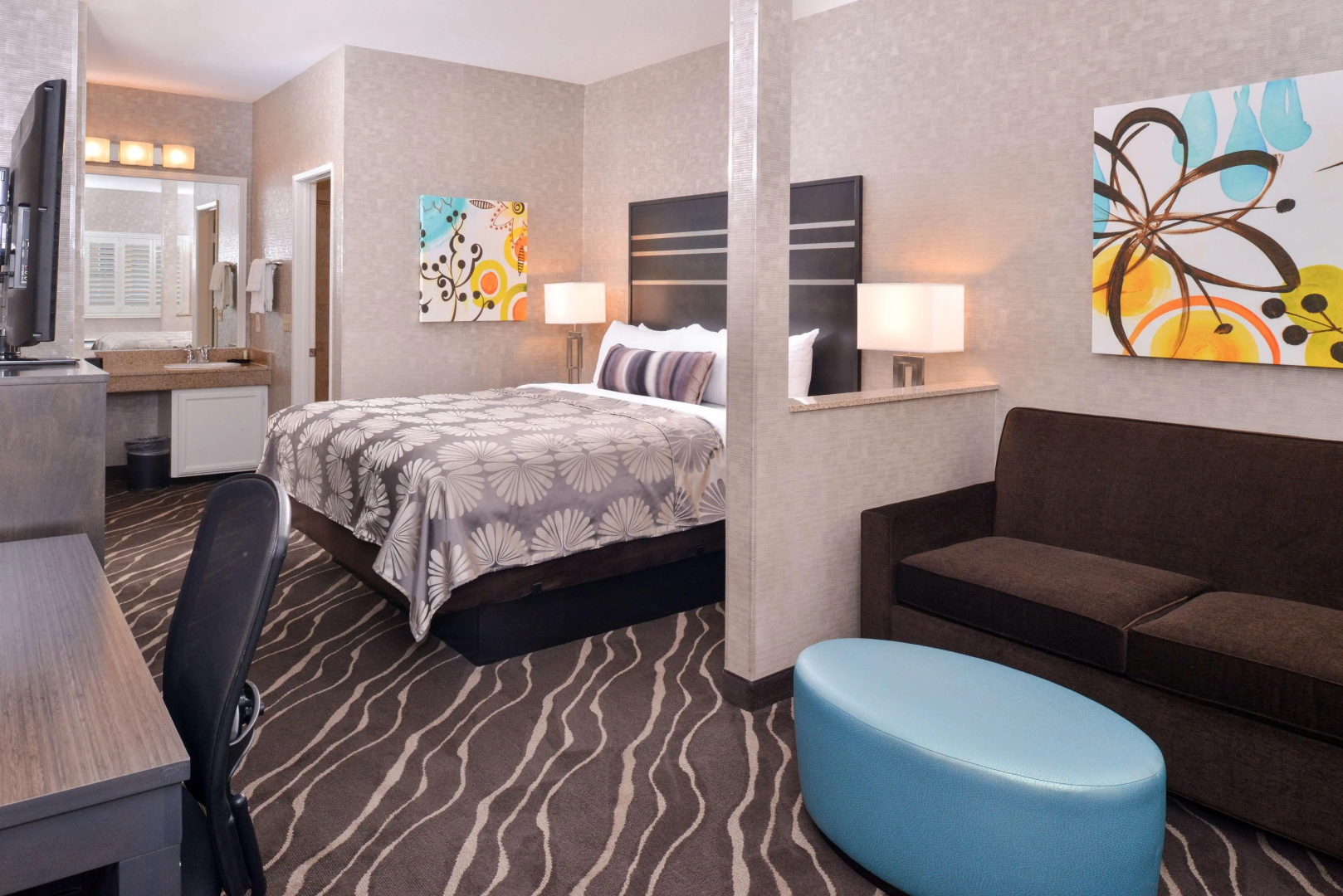 Best Western Plus Park Place Inn - Mini Suites