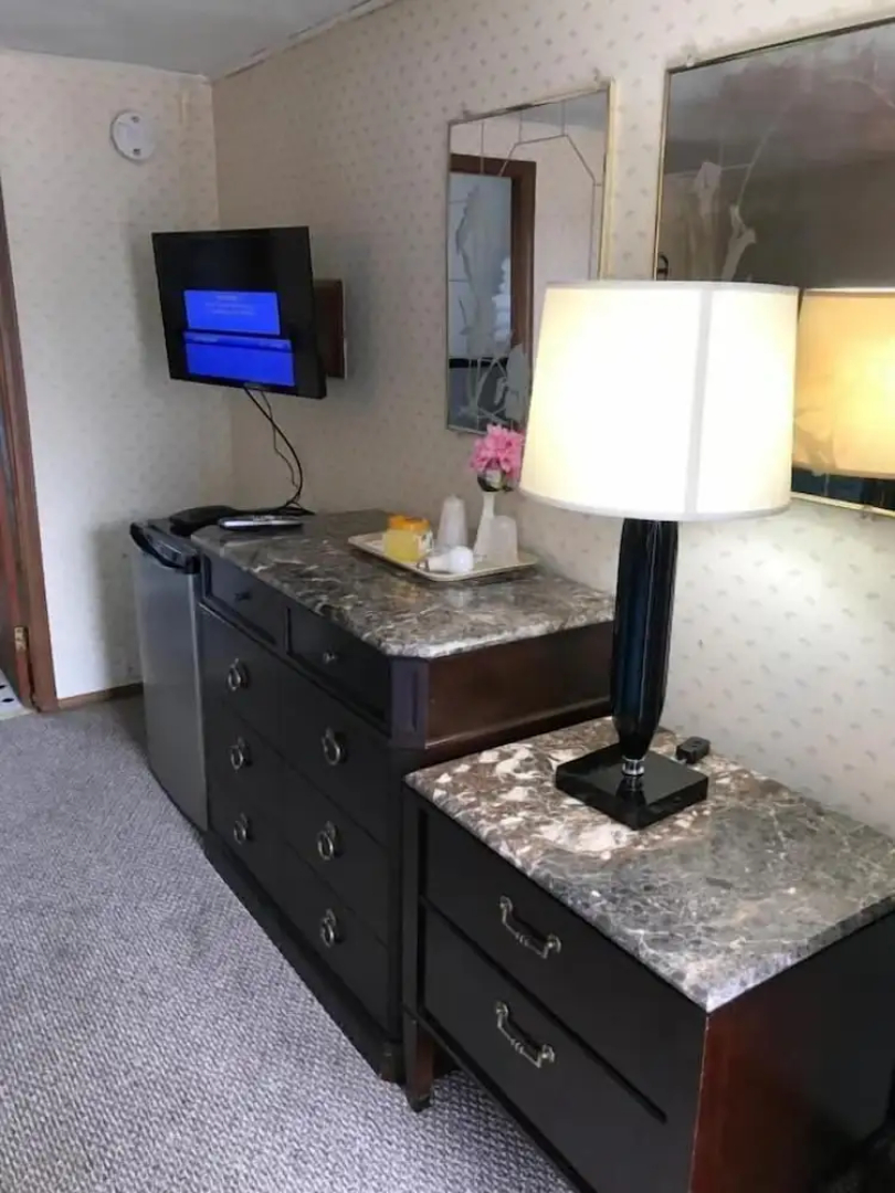 Royale Coach Motor Lodge