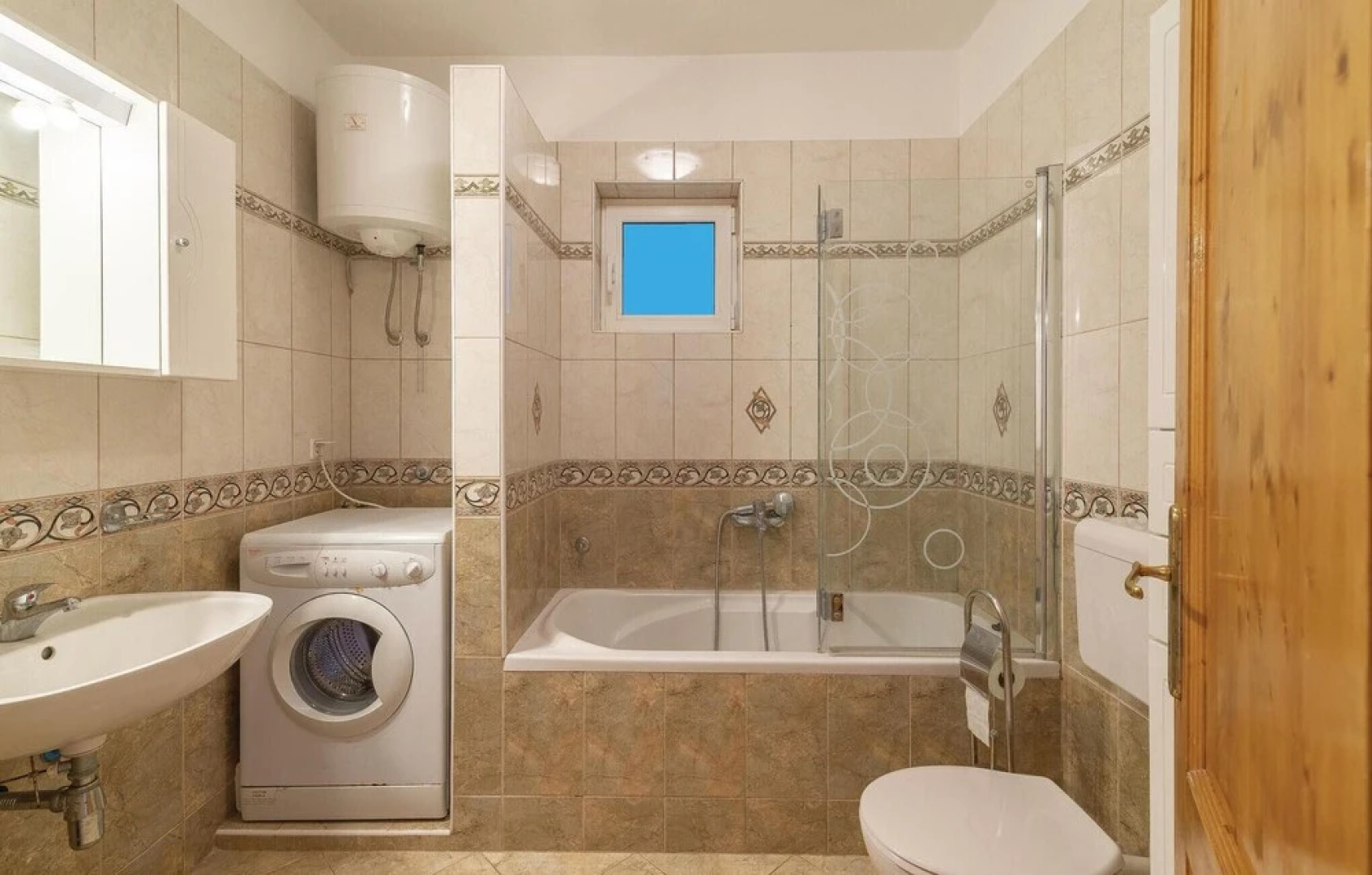 Amazing Home in Jezera With Wifi and 2 Bedrooms