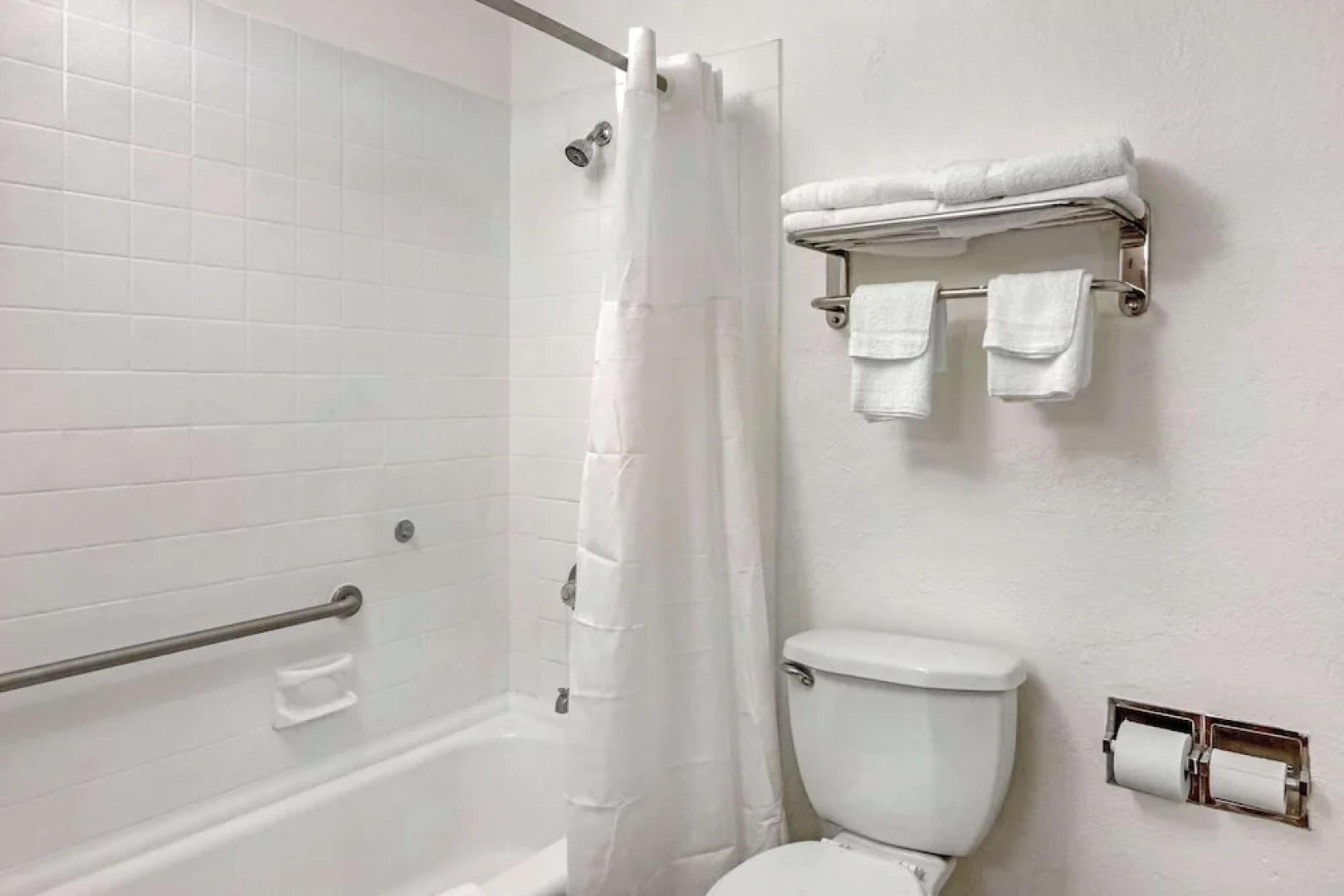 City Studios Inn And Suites