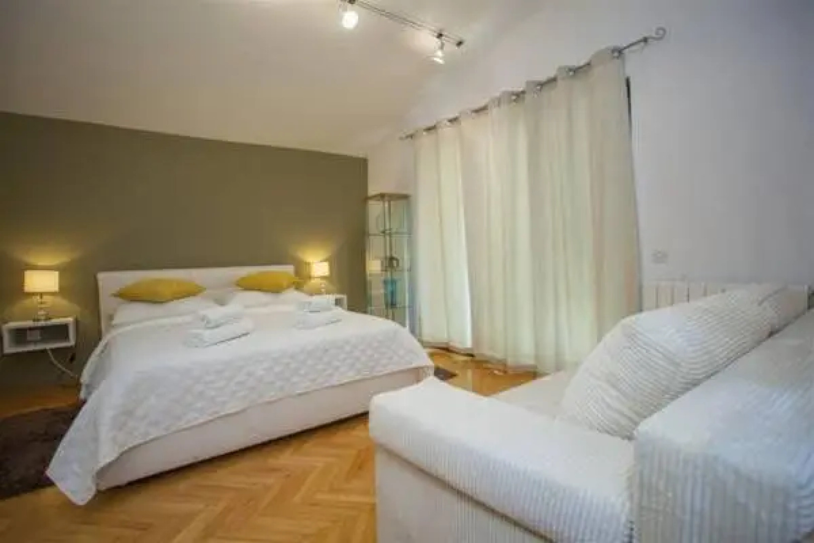 Villa Makarana Apartments