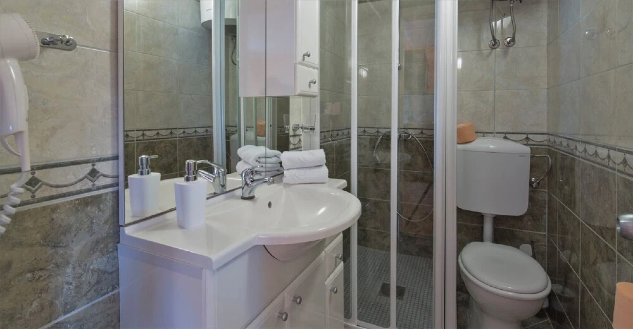 Villa Sara with pool