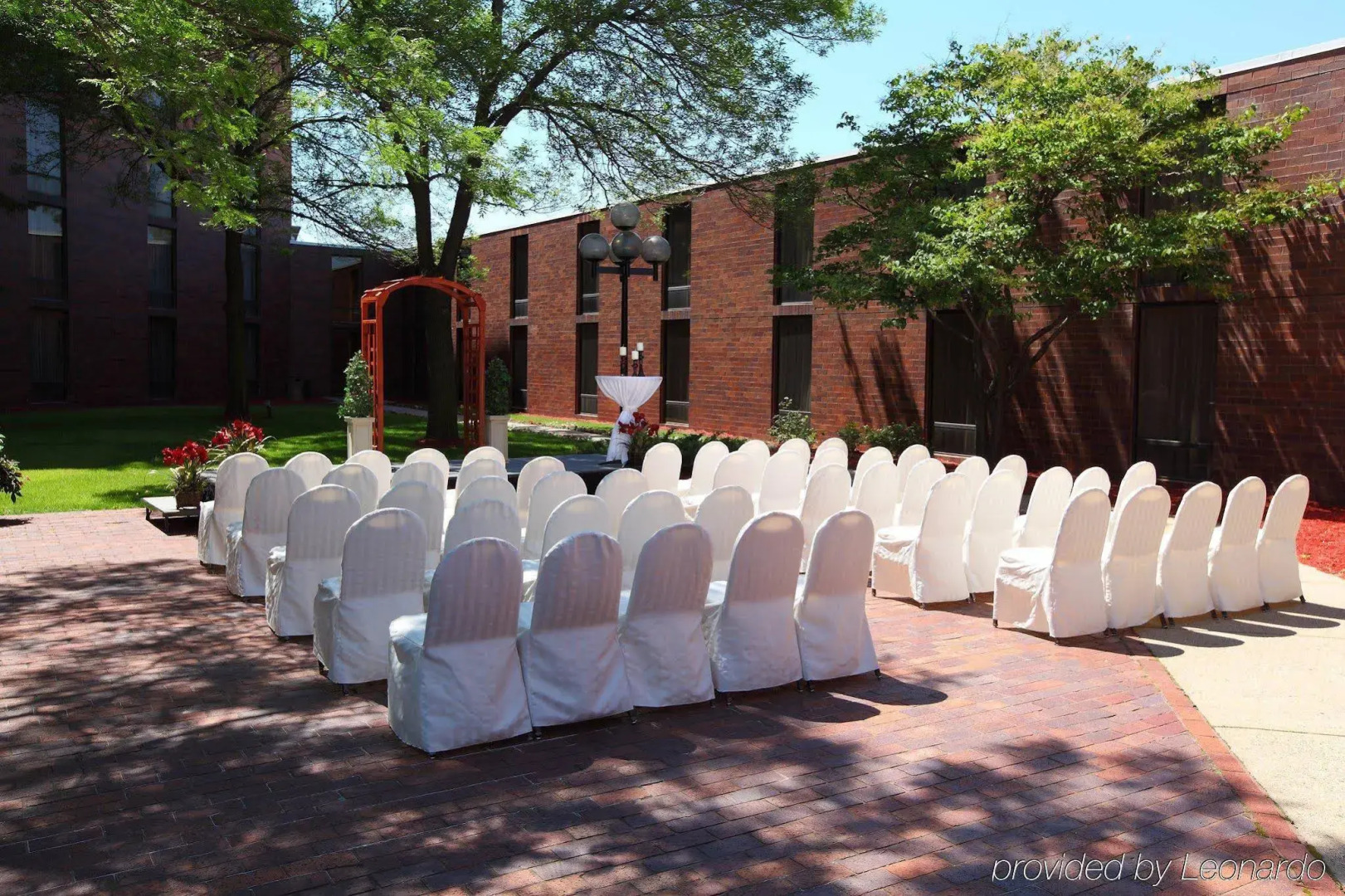 Delta Hotels by Marriott Minneapolis Northeast