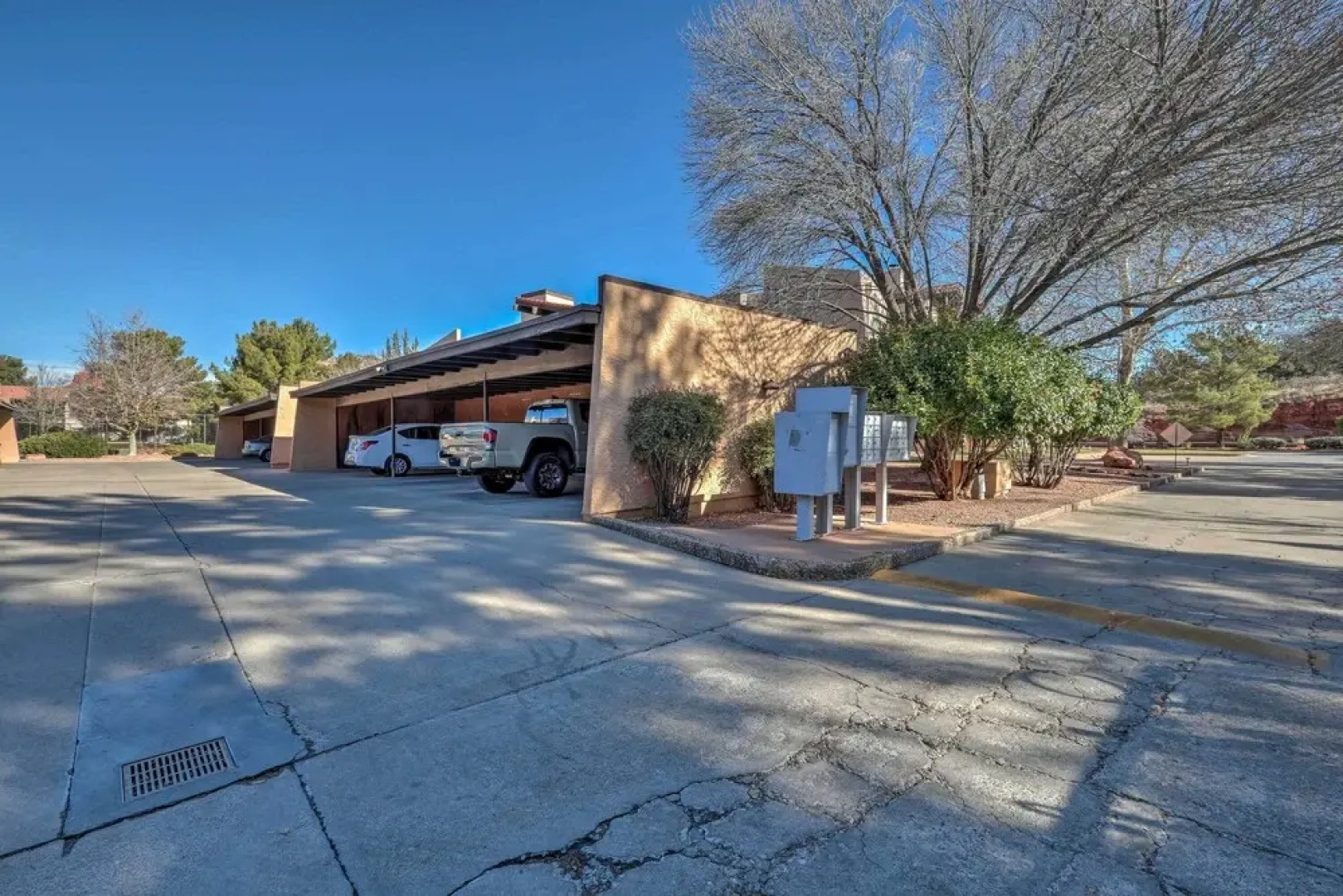 Mtn-view Condo w/ Hot Tub Access in Sedona!