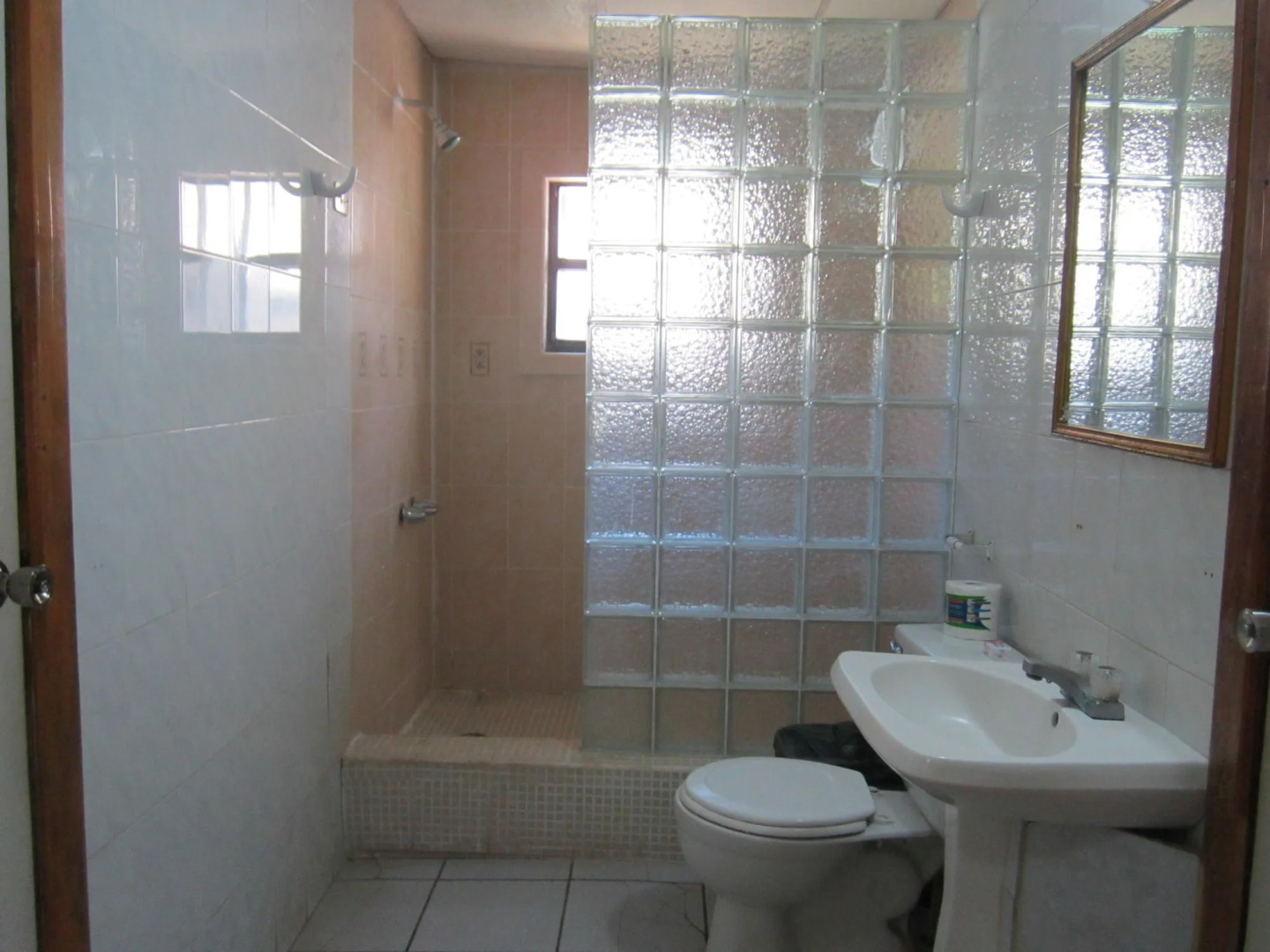 Coconut Tree West End