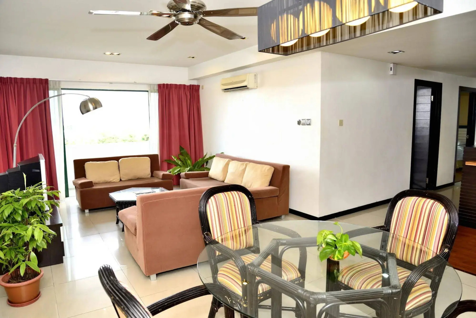 Likas Square Apartment Hotel