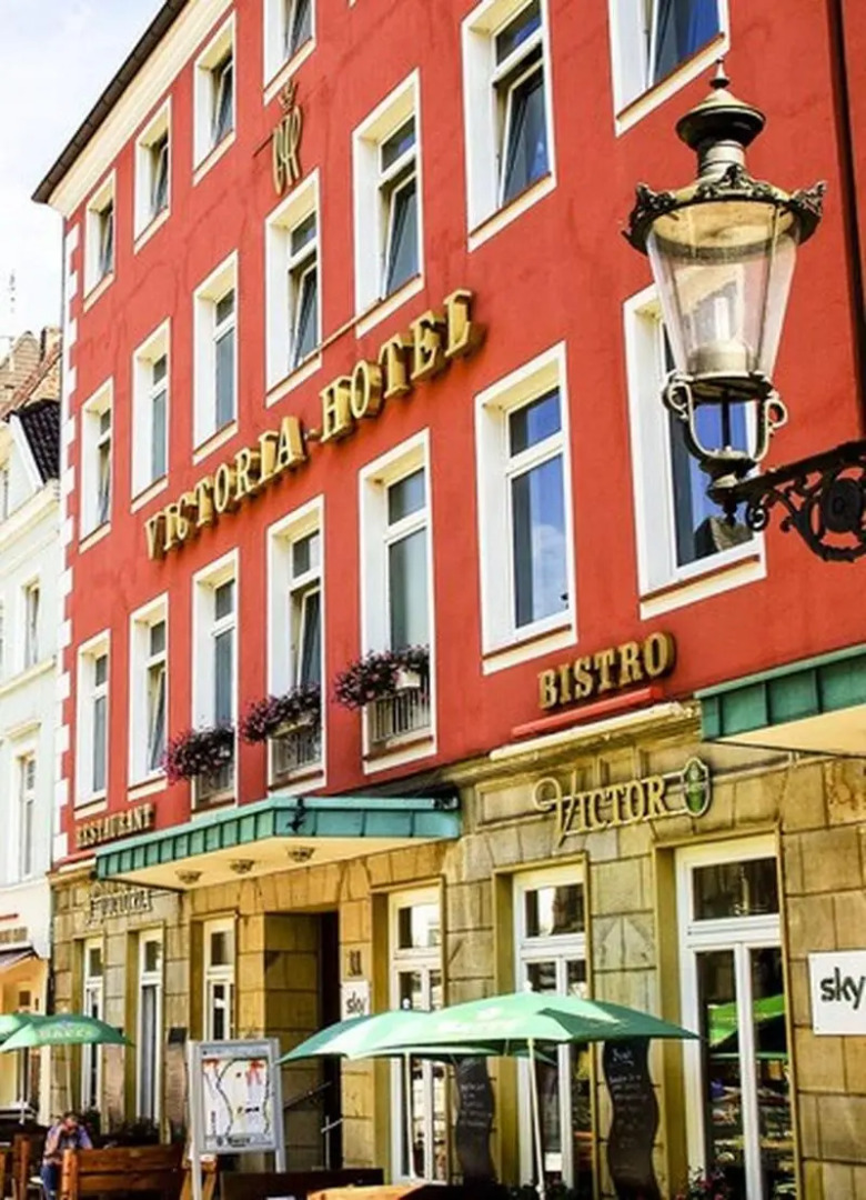 Victoria Hotel
