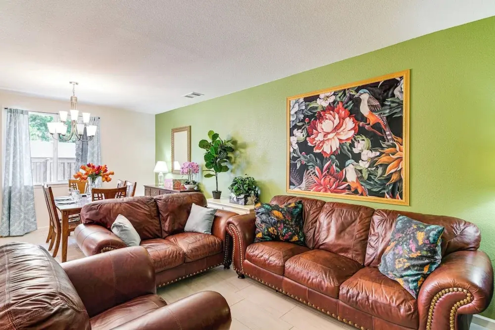 16 Mi to Lake Tahoe: Carson City Townhome