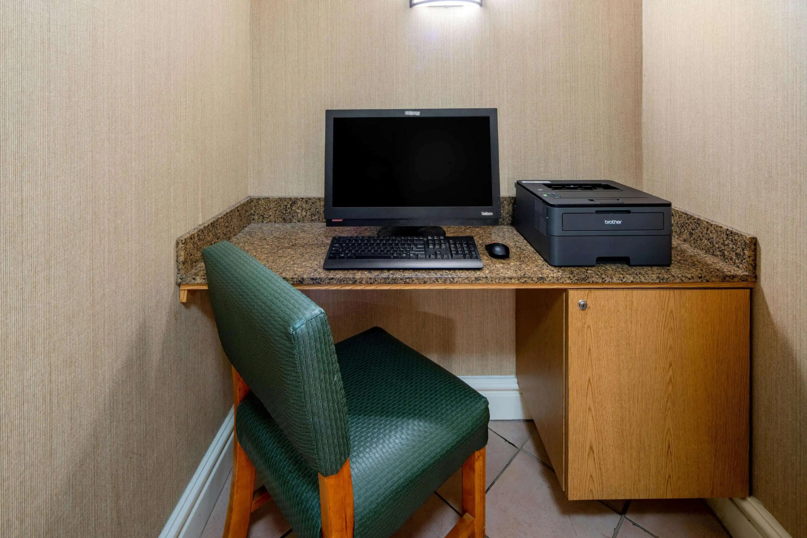 La Quinta Inn & Suites by Wyndham Irvine Spectrum