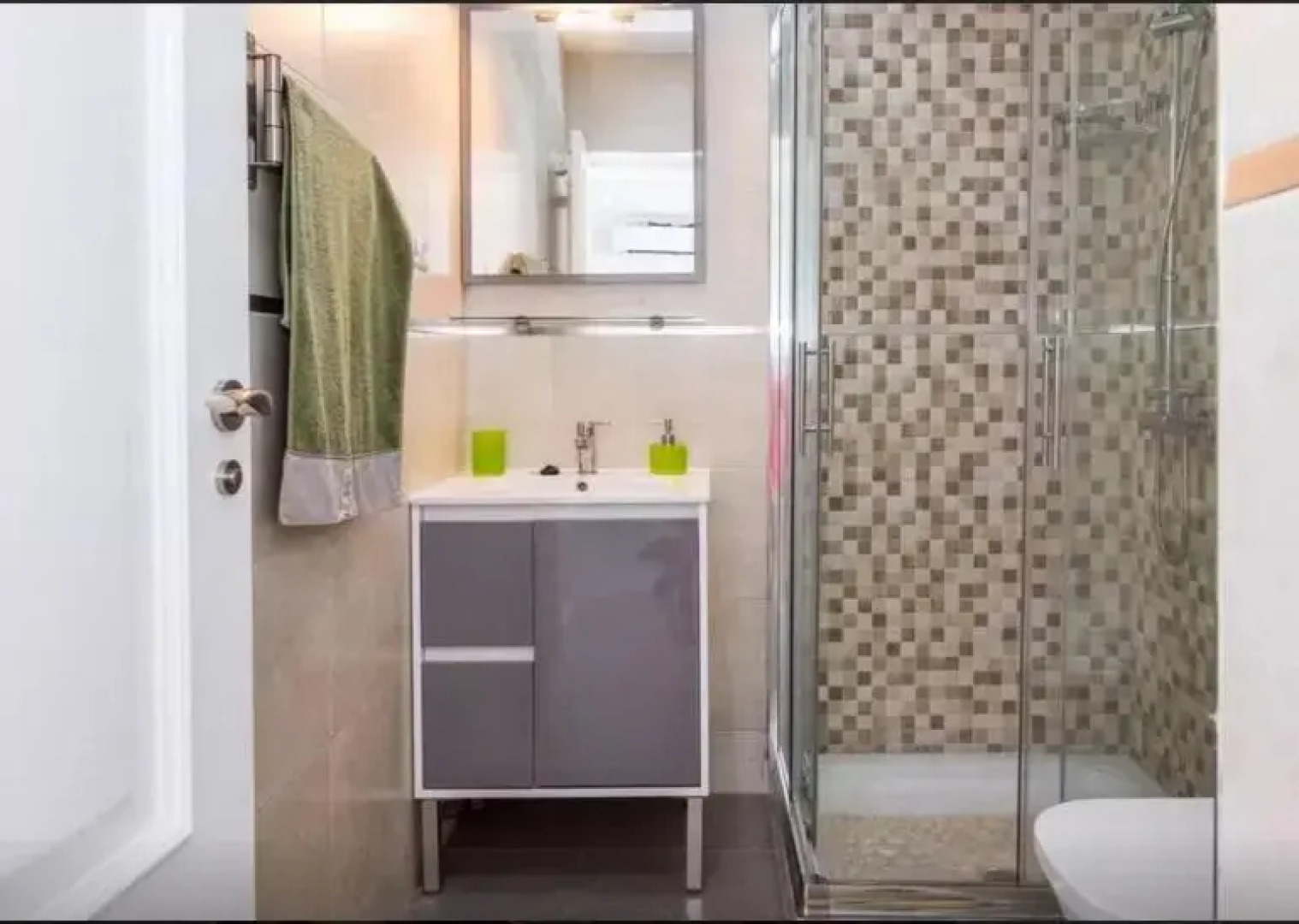 Beachfront Bungalow Apartment