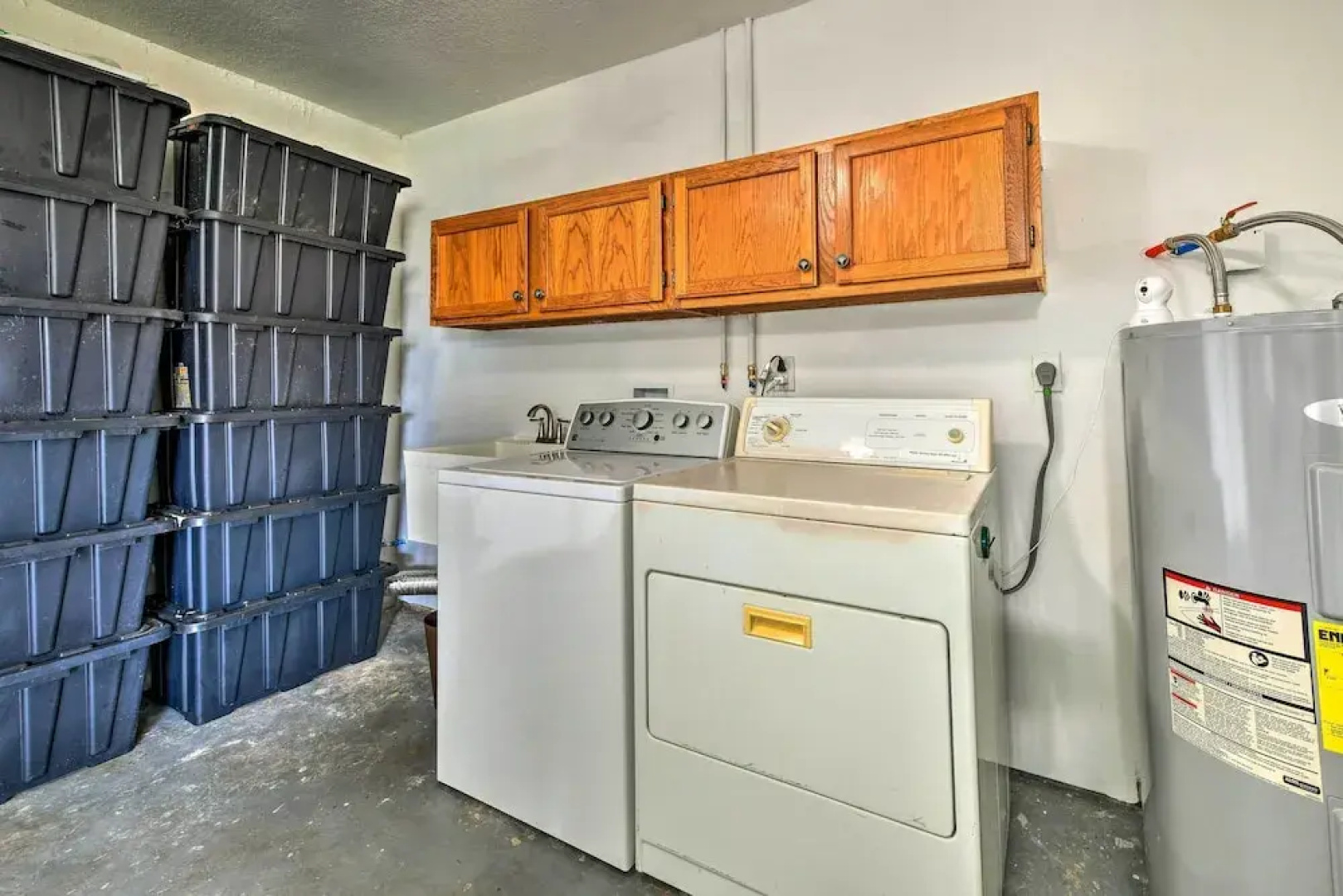 Apollo Beach Gem w/ Pool: 'the Flamingo House'
