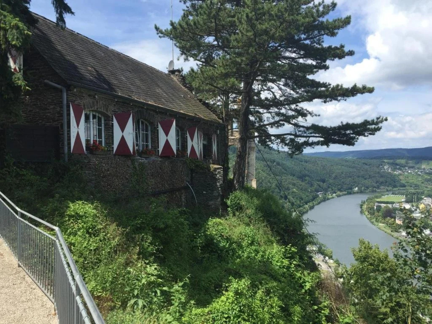 Harrys Vinothek & Restaurant