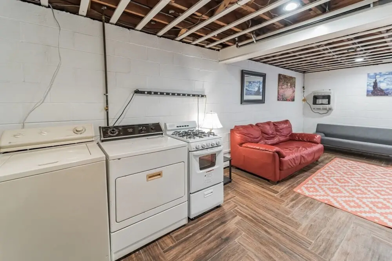 Studio Apartment Close To Everything Apts