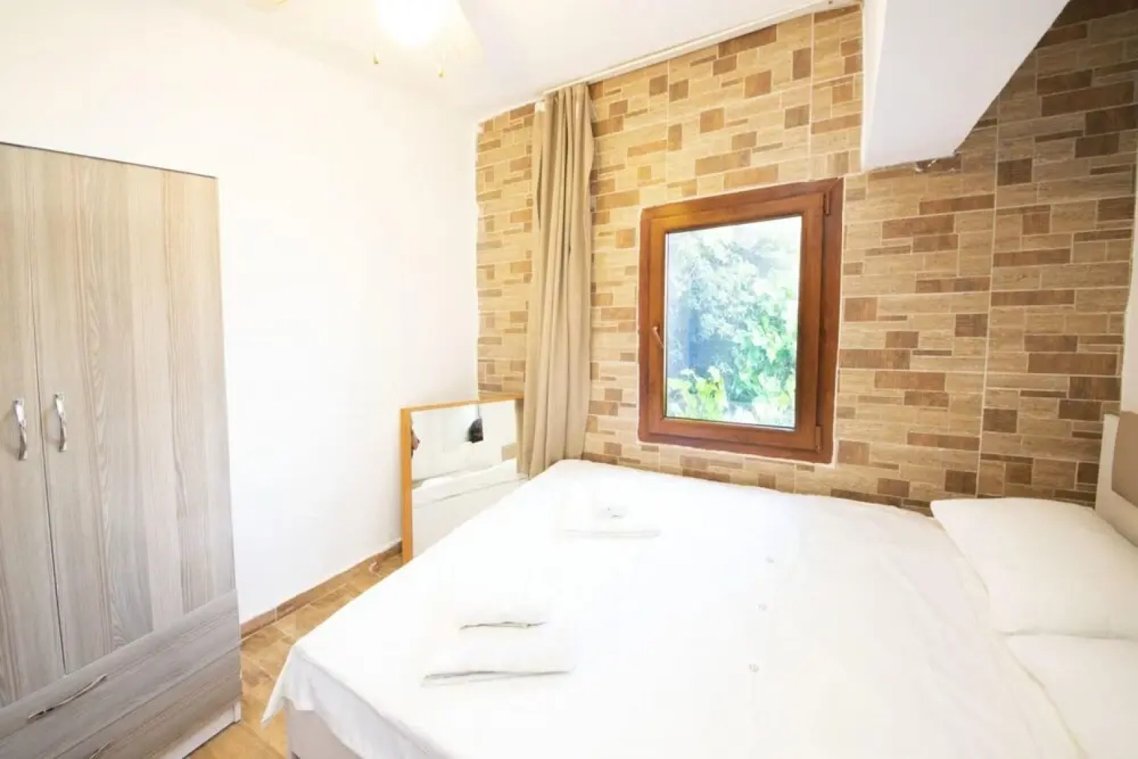 Seaside House With Refreshing View in Gumusluk