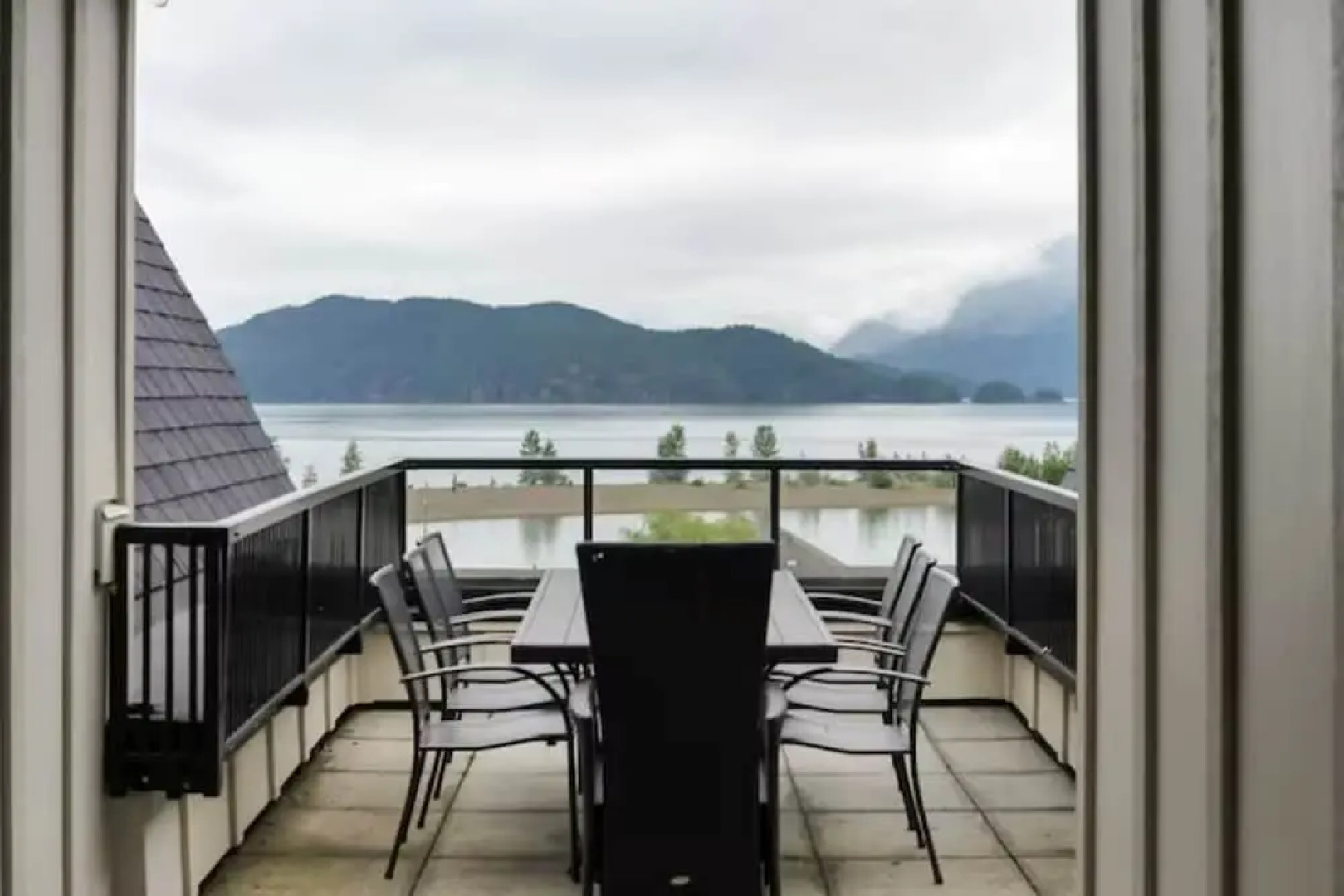 Penthouse Lake Home 3BR Amazing View