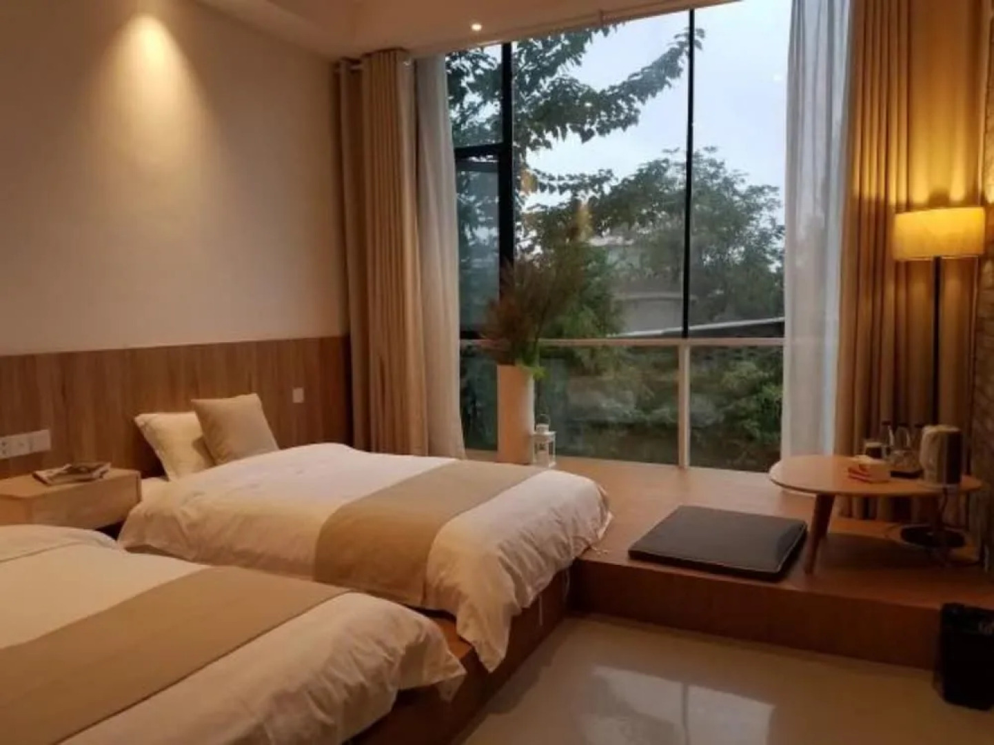 Yiming Shuju rural homestay in Jiaxian County