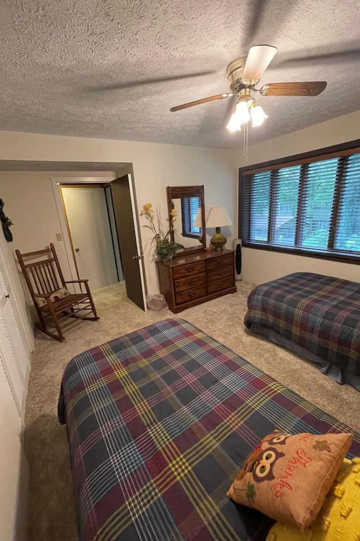 The Glen Ii Unit 59 2 Bedroom Condo by RedAwning