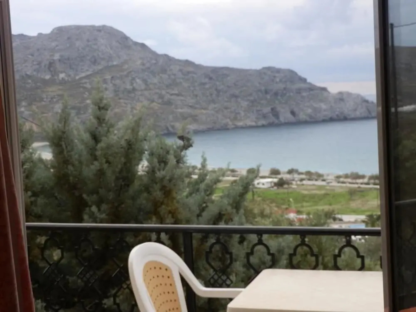 Atlas Studios & Apartments