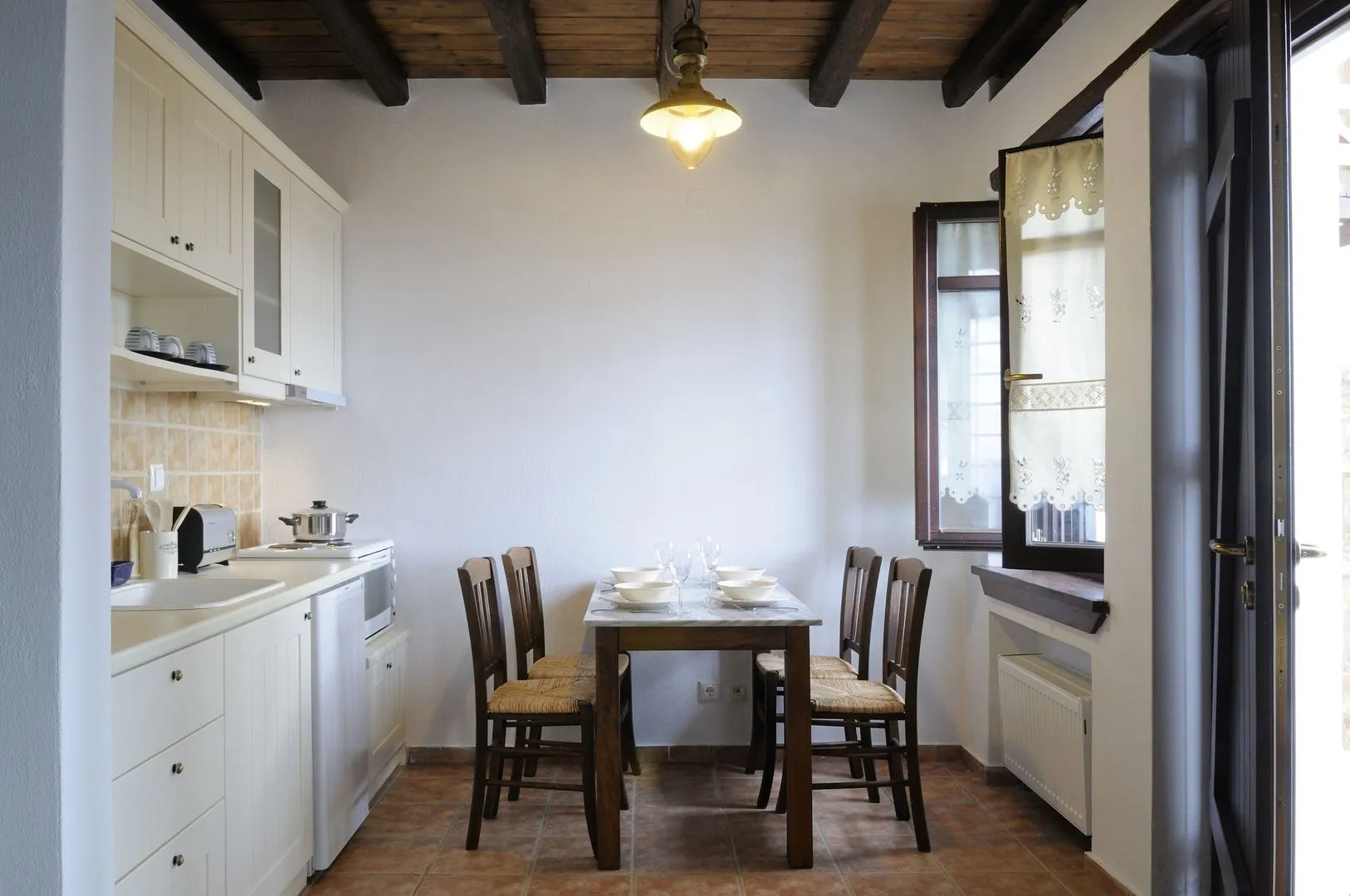 Esperos Suites & Villas