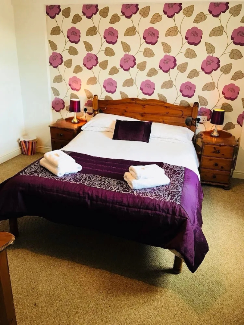 The Waverley Hotel