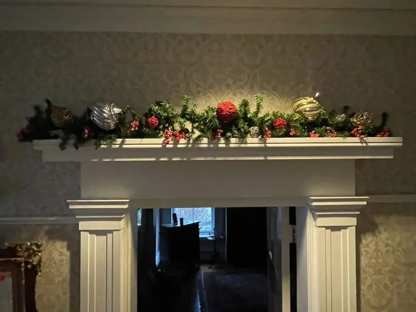 Cromwell Manor Inn