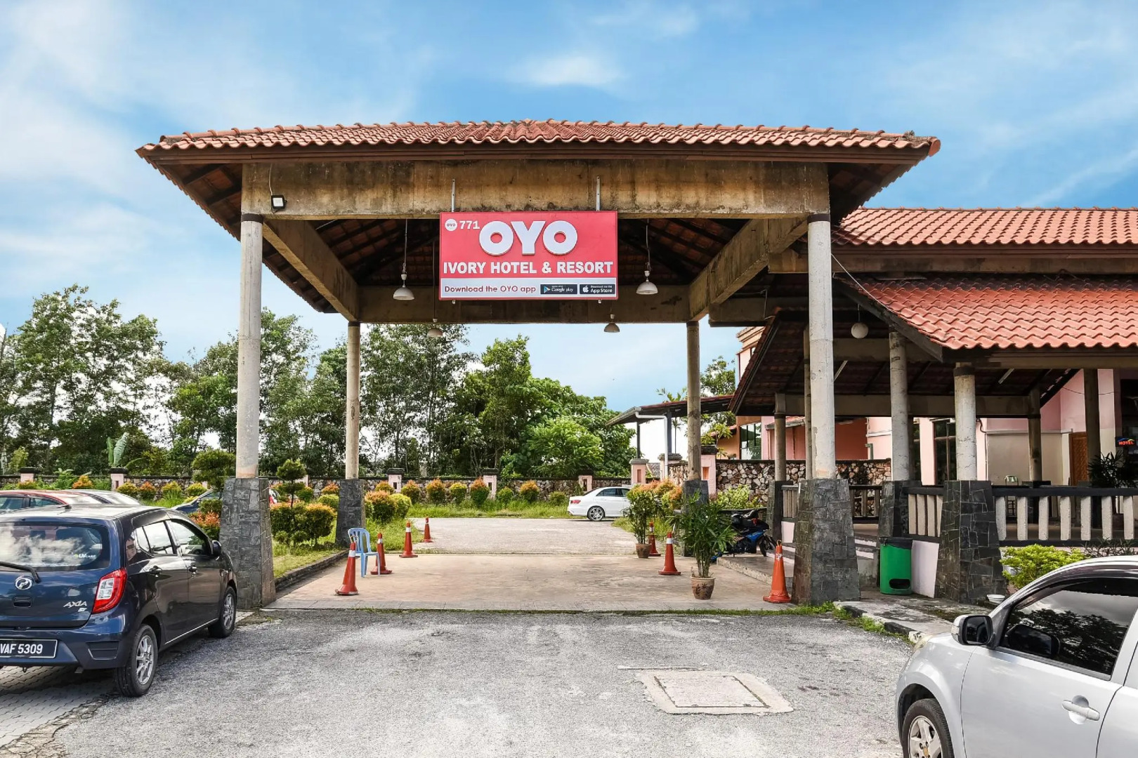 OYO 771 Ivory Hotel & Resort