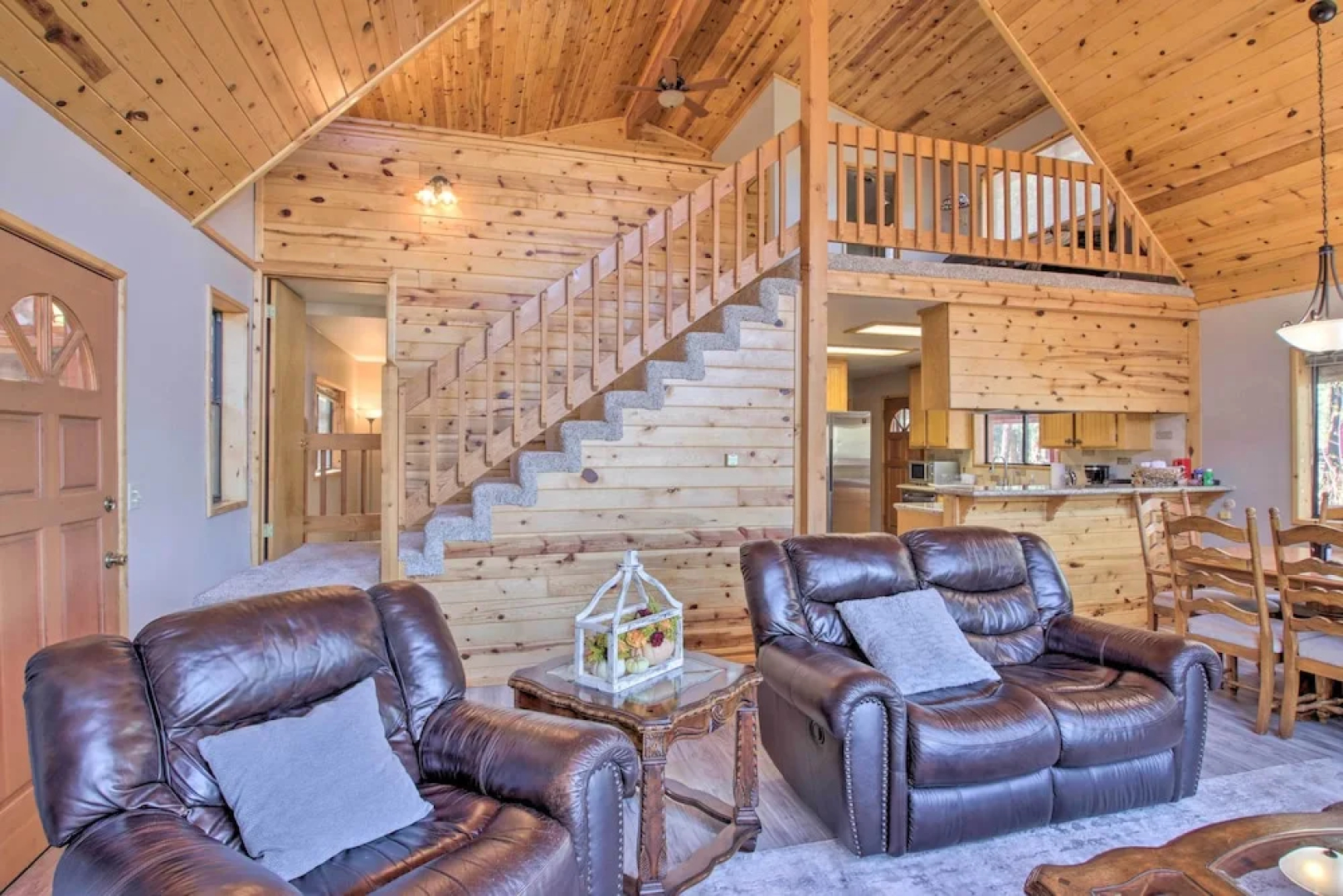 Idyllic Frazier Park Cabin: Views, Pool Table