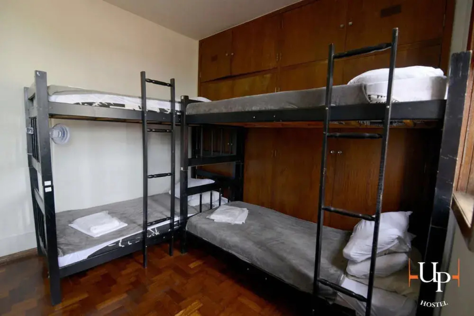 Universidade Pampulha Hostel - H2UP