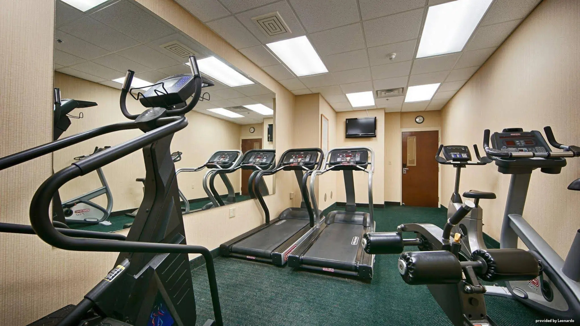 Best Western Airport Inn & Suites Cleveland