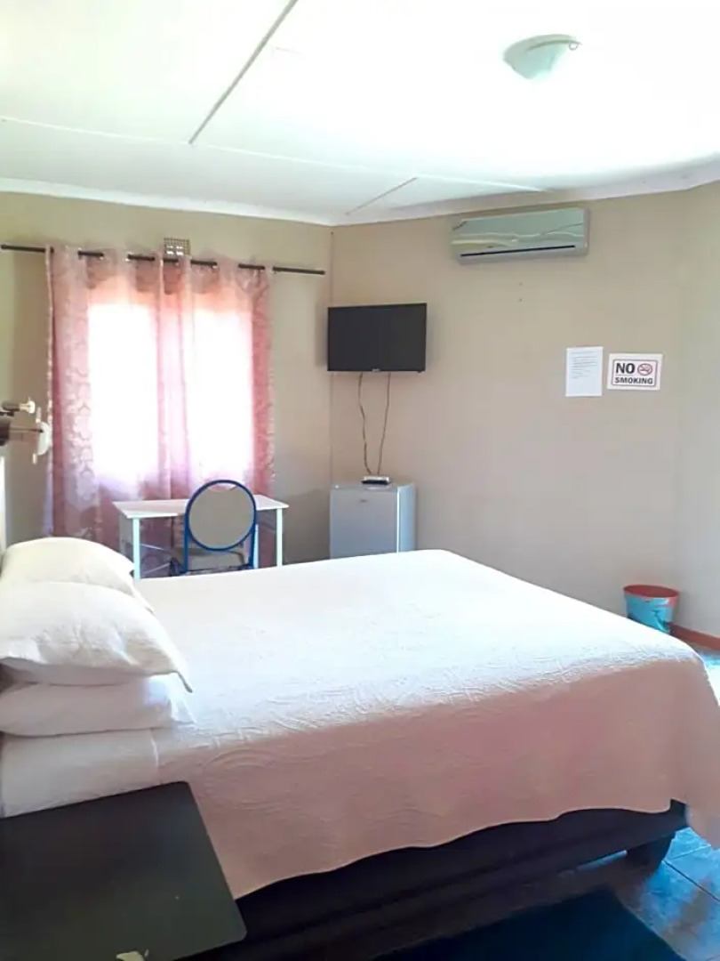 Virgaries B&B Palm Lodge