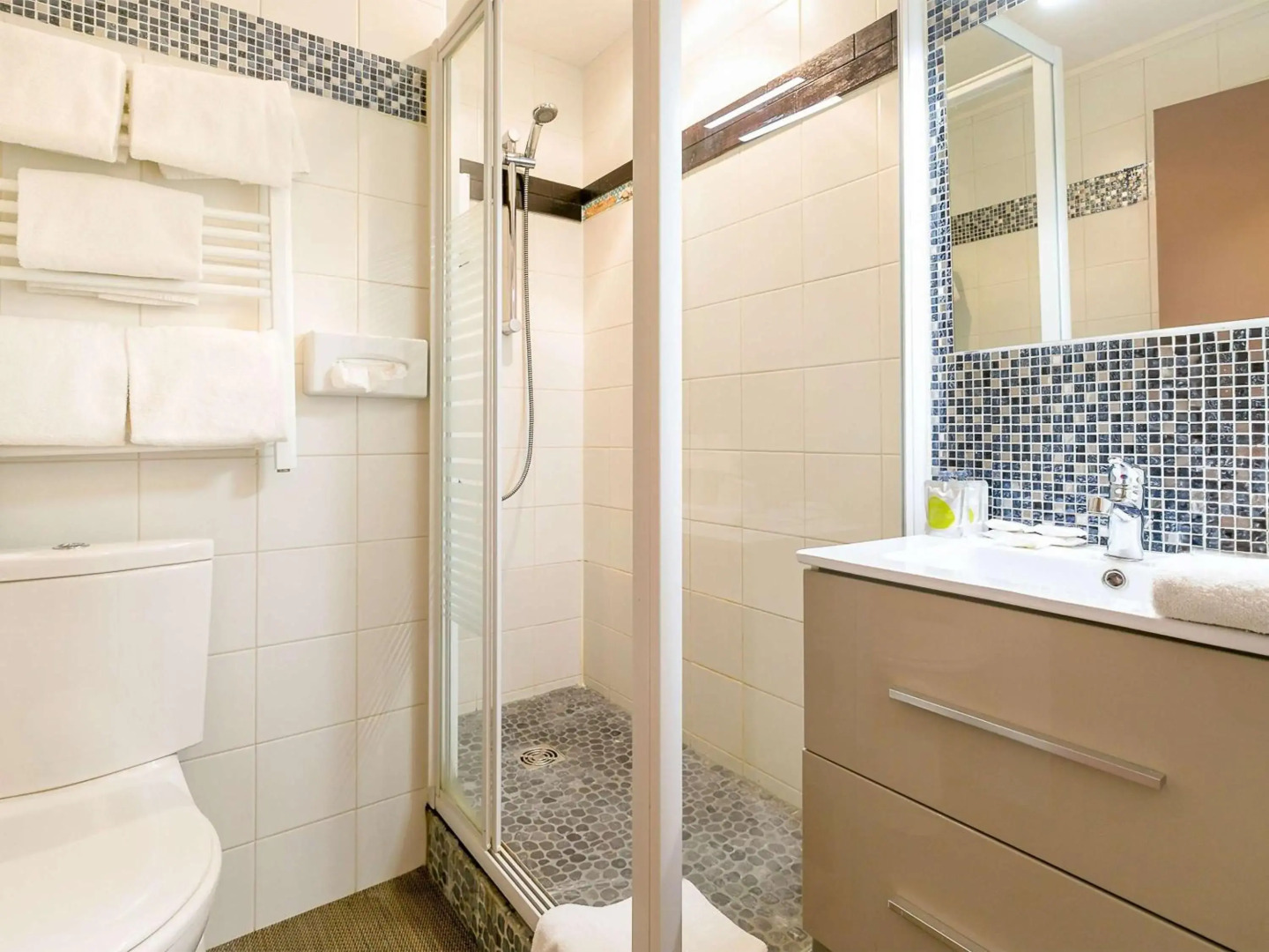 greet Hotel Dijon Sud Longvic