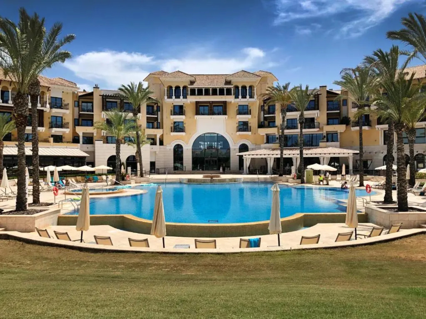 Mar Menor Golf Resort - Stunning 3-bed, 2-bath apartment