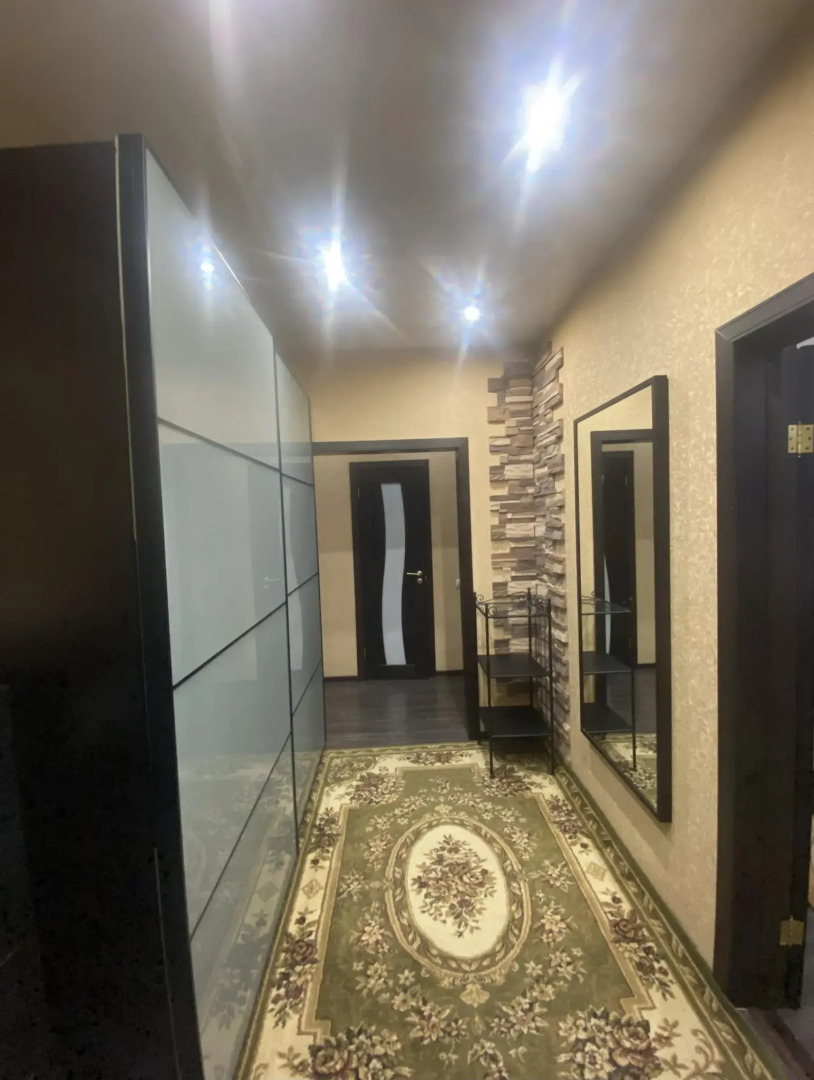 Апартаменты на проспекте 60 лет СССР 16