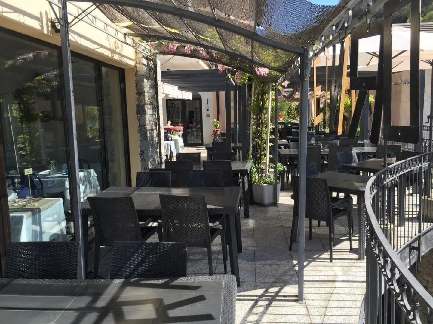 Hotel Fontaine Bleue