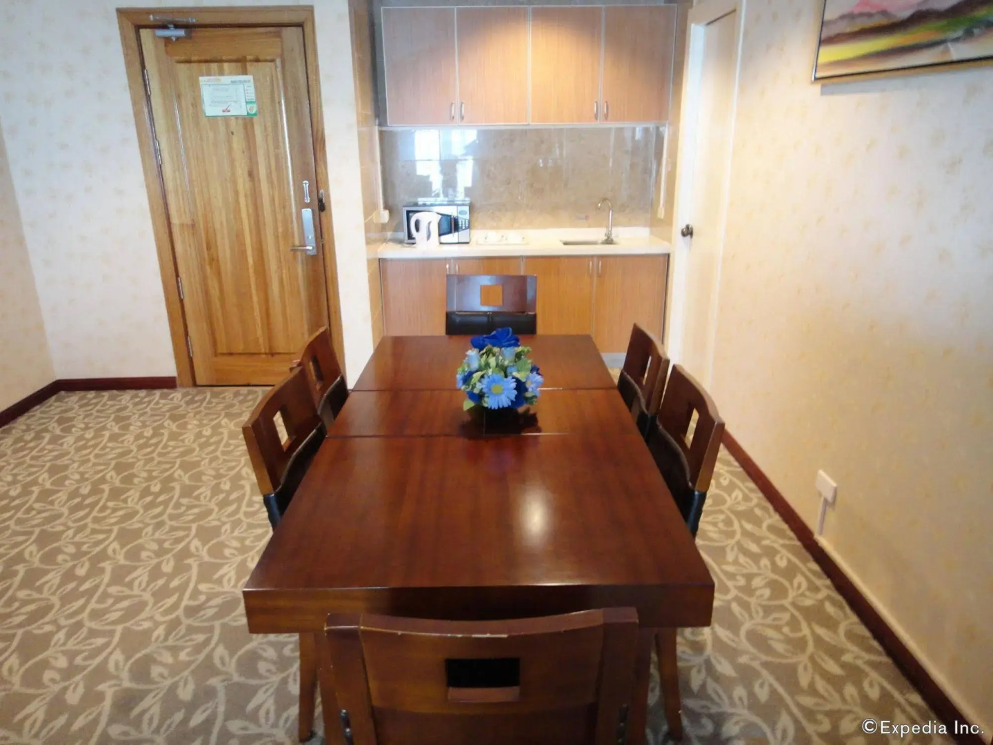 Sunlight Guest Hotel