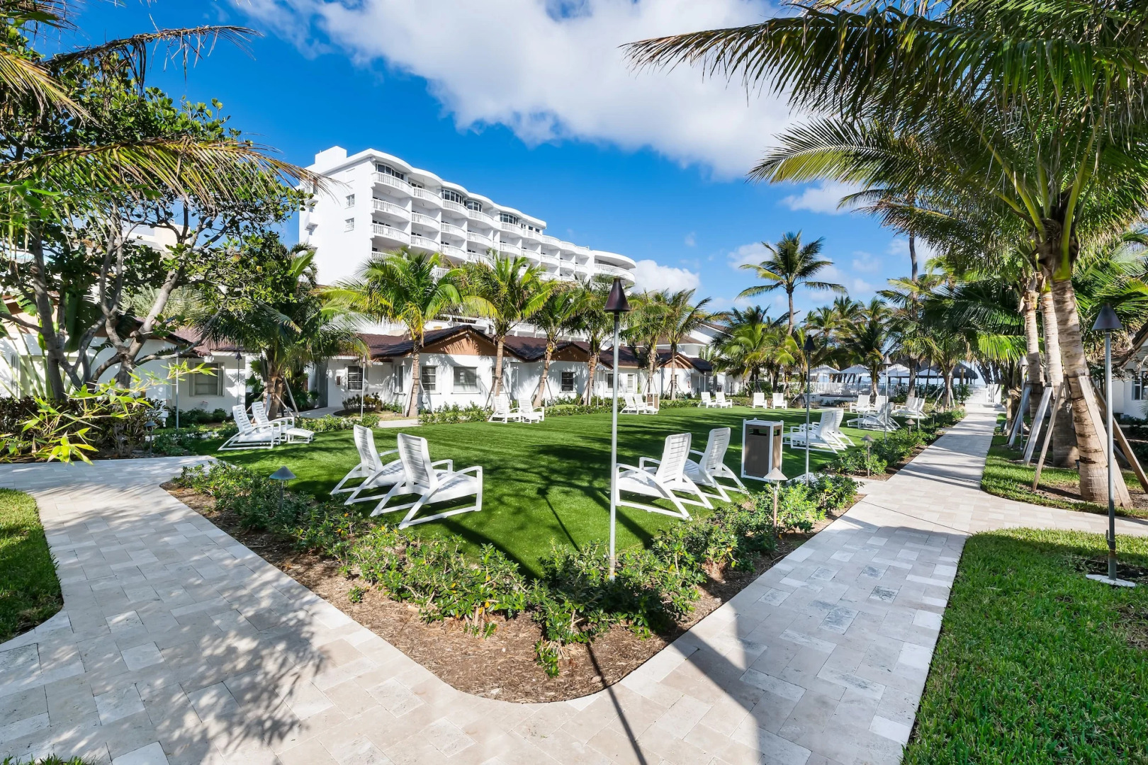 Beachcomber Resort & Club