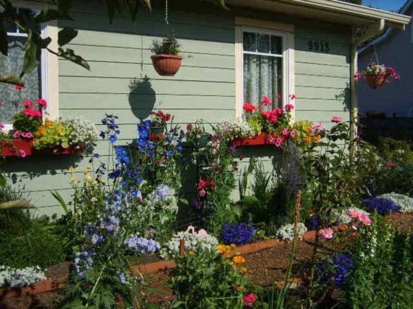 A Scented Garden Bed and Breakfast