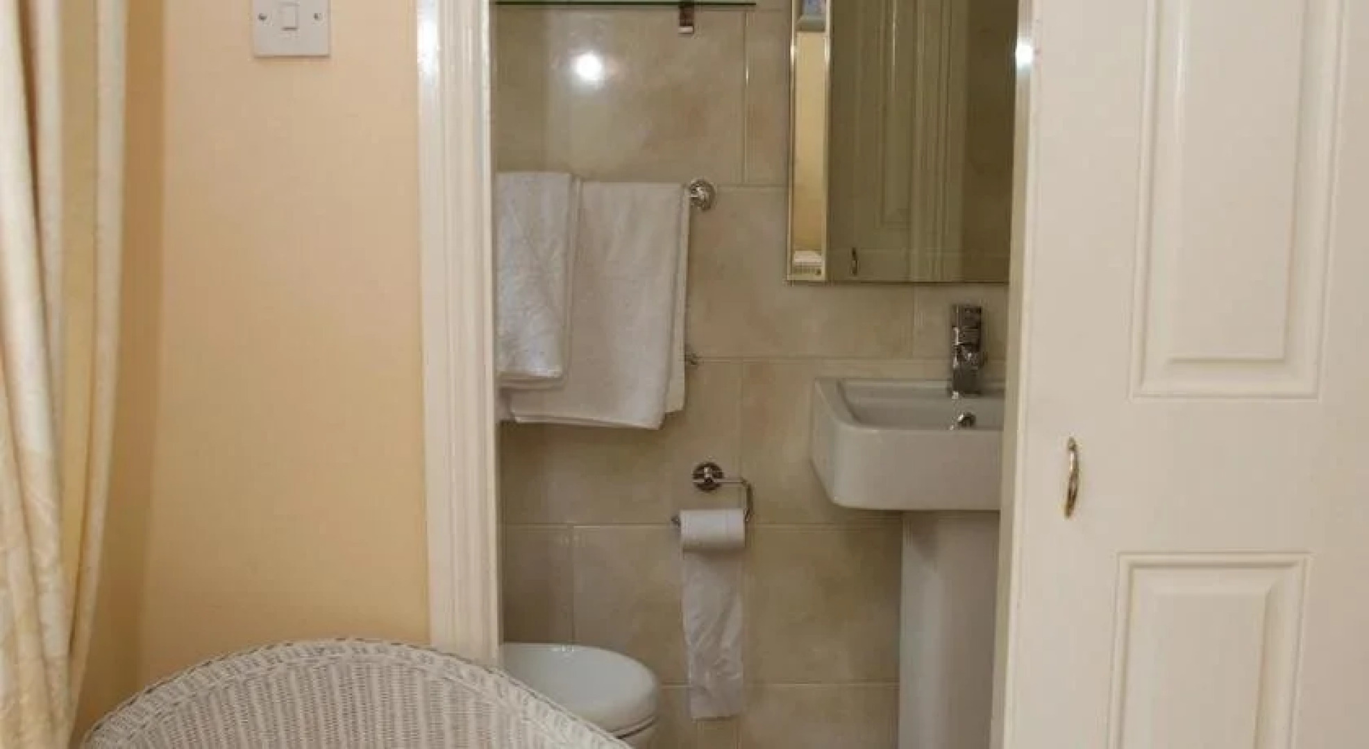 Lettermore Country Home