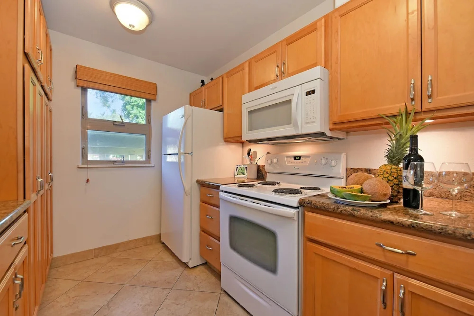 Puamana 35-2 by RedAwning