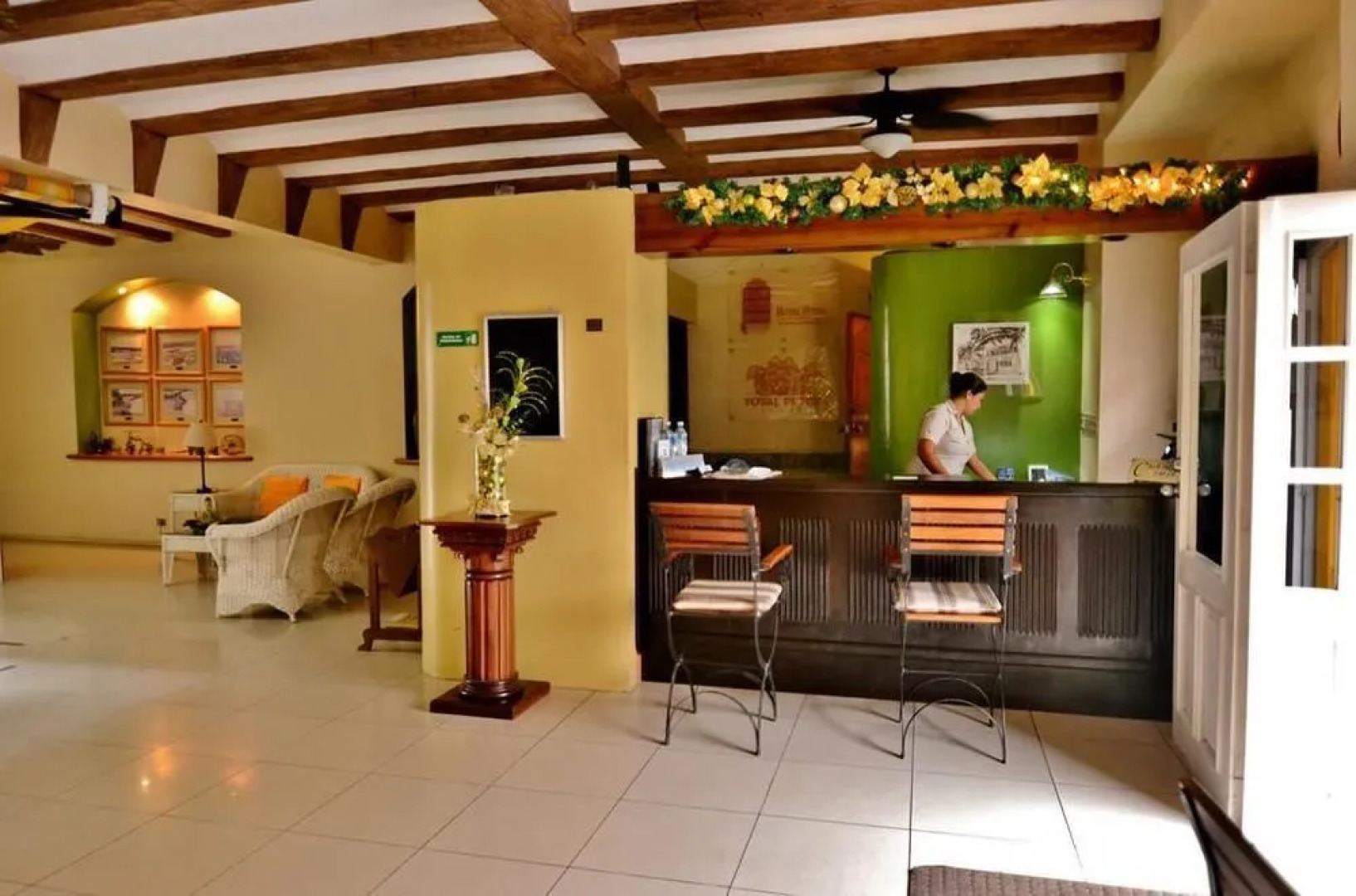Hotel Petén Express - Hostel