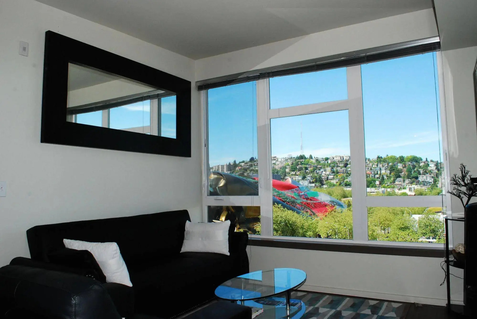 Seattle Center Luxury Suites by NSpire